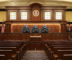 Federal Circuit Allows Patent Jury Trial to Proceed in Waco, Denying Mandamus Relief